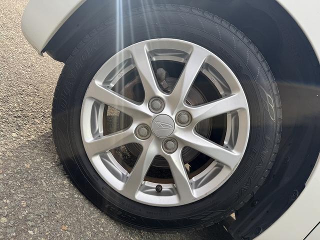 ムーヴ X SA 禁煙車 4WD 衝突軽減サポート アイドリングストップ 純正ナビ フルセグTV Bluetooth CD&DVD ミュージックサーバー AUX USB 純正アルミ スペア有スマートキー 保証書(40枚目)