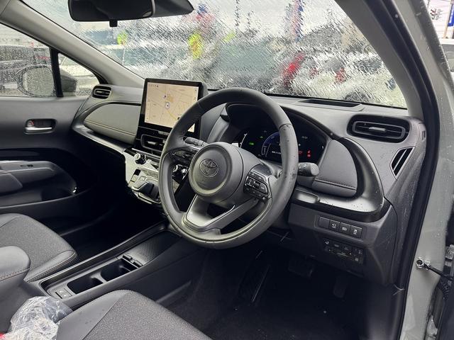 アクア Ｚ　登録済未使用車　４ＷＤ　寒冷地仕様　ディスプレイオーディオＰｌｕｓ　アラウンドビューモニター　レーダークルコン　衝突軽減サポート　レーンアシスト　コーナーセンサー　ブラインドスポットモニター（19枚目）