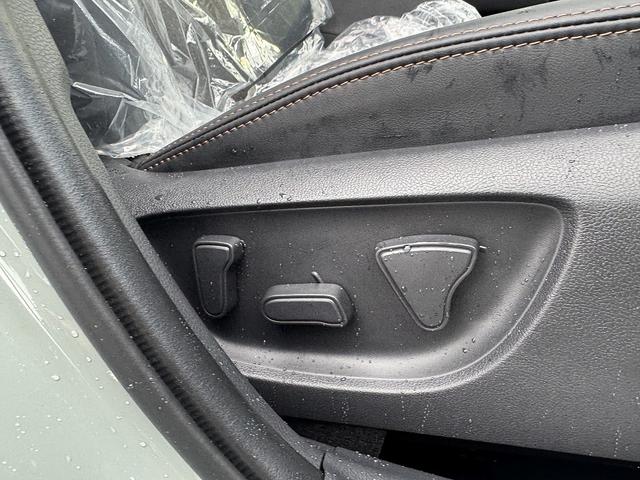 アクア Ｚ　登録済未使用車　４ＷＤ　寒冷地仕様　ディスプレイオーディオＰｌｕｓ　アラウンドビューモニター　レーダークルコン　衝突軽減サポート　レーンアシスト　コーナーセンサー　ブラインドスポットモニター（42枚目）