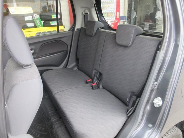 FXリミテッド 4WD 禁煙車 夏冬タイヤ付 シートヒーター メモリーナビ&フルセグTV&ブルートゥース&CD&DVD再生&USB接続 スマートキー&プッシュスタート アイドリングストップ オートエアコン(28枚目)