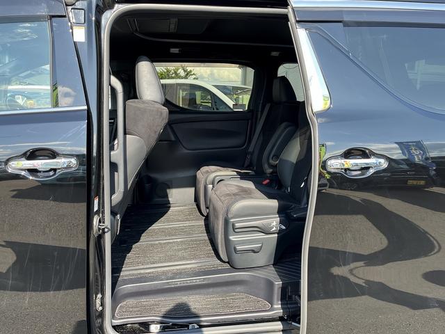 ヴェルファイア ２．５Ｚ　ゴールデンアイズ　禁煙車　純正ドライブレコーダー　後期型　レーダークルーズコントロール　レーンアシスト　コーナーセンサー　純正９インチディスプレイオーディオ【フルセグＴＶ　Ｂｌｕｅｔｏｏｔｈ】バックカメラ　両側電動スライドドア　電動リアゲート　ＥＴＣ（25枚目）