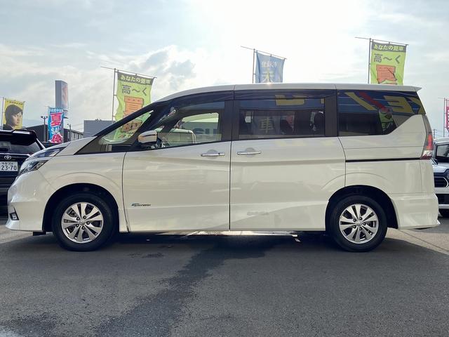 セレナ ハイウェイスター　Ｖセレクション　禁煙車　４ＷＤ　後席モニタ　両側電動スライドドア＆助手席側ハンズフリースライドドア　ドライブレコーダー　純正９インチナビ【ＣＤ　ＤＶＤ　フルセグＴＶ　Ｂｌｕｅｔｏｏｔｈ】　全方位モニター　レーンアシスト　パーキングアシスト（15枚目）