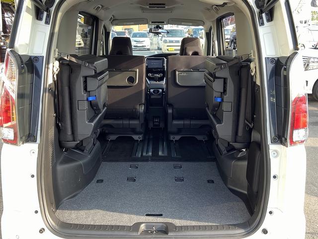 セレナ ハイウェイスター　Ｖセレクション　禁煙車　４ＷＤ　後席モニタ　両側電動スライドドア＆助手席側ハンズフリースライドドア　ドライブレコーダー　純正９インチナビ【ＣＤ　ＤＶＤ　フルセグＴＶ　Ｂｌｕｅｔｏｏｔｈ】　全方位モニター　レーンアシスト　パーキングアシスト（24枚目）