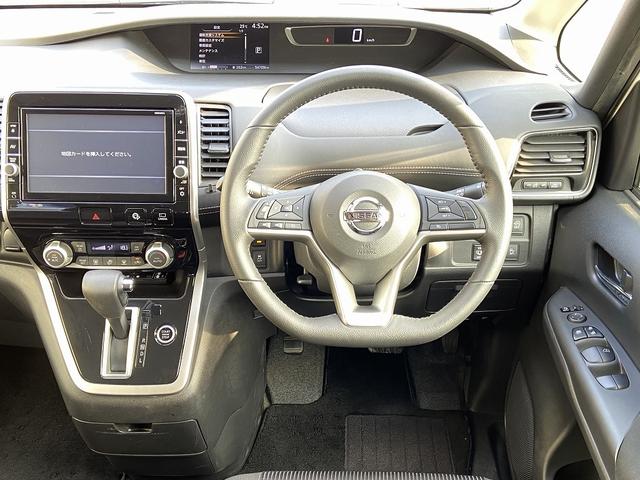 セレナ ハイウェイスター　Ｖセレクション　禁煙車　４ＷＤ　後席モニタ　両側電動スライドドア＆助手席側ハンズフリースライドドア　ドライブレコーダー　純正９インチナビ【ＣＤ　ＤＶＤ　フルセグＴＶ　Ｂｌｕｅｔｏｏｔｈ】　全方位モニター　レーンアシスト　パーキングアシスト（25枚目）