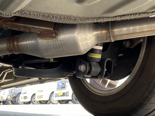 ヴォクシー Ｓ－Ｚ　禁煙車　ワンオーナー　純正１４インチ後席モニター　純正１０．５インチナビ【フルセグＴＶ　ＣＤ　ＤＶＤ　Ｂｌｕｅｔｏｏｔｈ】　レーダークルーズコントロール　コーナーセンサー　バックカメラ　両側パワースライドドア　ドライブレコーダー　レーンアシスト（57枚目）