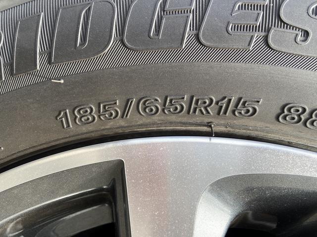 ノート ｅ－パワーオーテック　ＦＯＵＲ　禁煙車　４ＷＤ　ＥＴＣ　衝突被害軽減装置　デジタルインナーミラー　純正７インチナビ【フルセグＴＶ　ＣＤ　ＤＶＤ　ＡＵＸ　Ｂｌｕｅｔｏｏｔｈ】　全方位モニター　レーンアシスト　コーナーセンサー　純正ドライブレコーダー（49枚目）