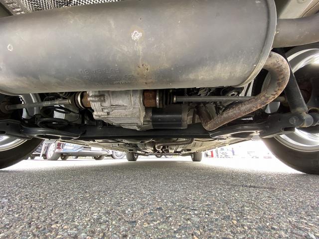 ノート ｅ－パワーオーテック　ＦＯＵＲ　禁煙車　４ＷＤ　ＥＴＣ　衝突被害軽減装置　デジタルインナーミラー　純正７インチナビ【フルセグＴＶ　ＣＤ　ＤＶＤ　ＡＵＸ　Ｂｌｕｅｔｏｏｔｈ】　全方位モニター　レーンアシスト　コーナーセンサー　純正ドライブレコーダー（51枚目）