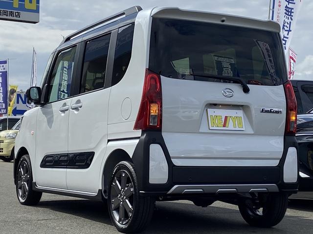 タント ファンクロスターボ　届け出済み未使用車　４ＷＤ　ＥＴＣ　両側電動スライドドア　シートヒーター　新品ナビ取り付け【７インチ　ＣＤ　ＤＶＤ　フルセグＴＶ　Ｂｌｕｅｔｏｏｔｈ】　全方位モニター　レーンアシスト　コーナーセンサー　レーダークルーズコントロール（13枚目）