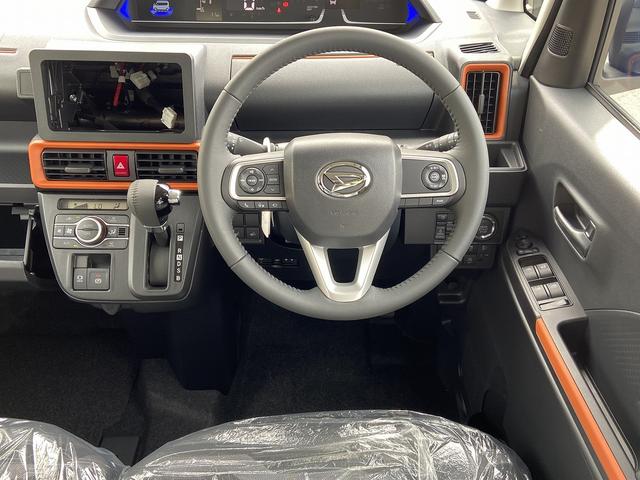 タント ファンクロスターボ　届け出済み未使用車　４ＷＤ　ＥＴＣ　両側電動スライドドア　シートヒーター　新品ナビ取り付け【７インチ　ＣＤ　ＤＶＤ　フルセグＴＶ　Ｂｌｕｅｔｏｏｔｈ】　全方位モニター　レーンアシスト　コーナーセンサー　レーダークルーズコントロール（25枚目）