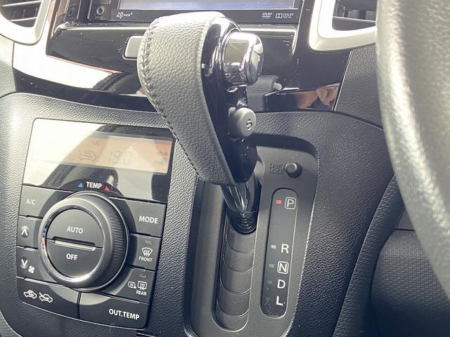 ソリオ バンディット 禁煙車 4WD 両側電動スライドドア ETC エンジンスターター シートヒーター 社外ナビ【CD DVD TV USB AUX】 バックカメラ ステアリングリモコン 純正15インチアルミホイール HIDヘッドライト&フォグランプ&オートライト(40枚目)