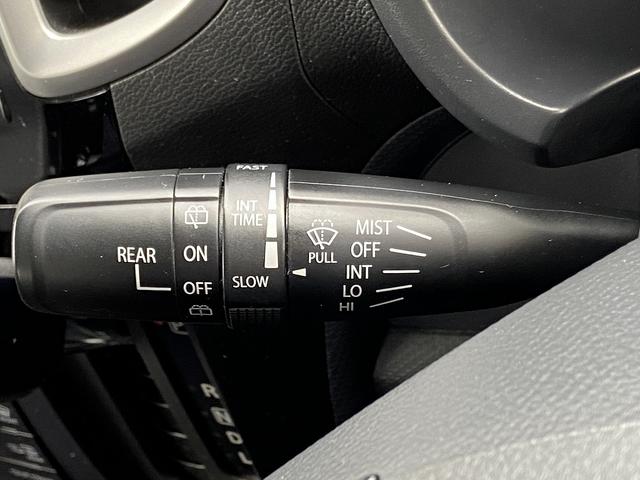 ソリオ バンディット 禁煙車 4WD 両側電動スライドドア ETC エンジンスターター シートヒーター 社外ナビ【CD DVD TV USB AUX】 バックカメラ ステアリングリモコン 純正15インチアルミホイール HIDヘッドライト&フォグランプ&オートライト(43枚目)