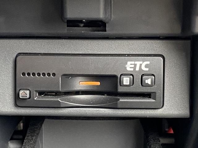 ソリオ バンディット 禁煙車 4WD 両側電動スライドドア ETC エンジンスターター シートヒーター 社外ナビ【CD DVD TV USB AUX】 バックカメラ ステアリングリモコン 純正15インチアルミホイール HIDヘッドライト&フォグランプ&オートライト(52枚目)