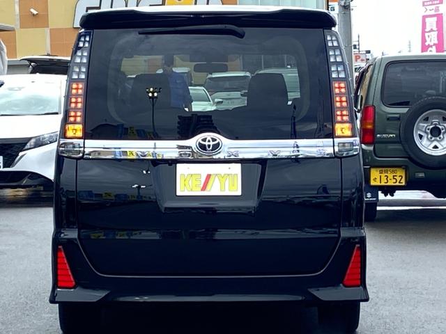 ヴォクシー ZS 煌 禁煙車 エンジンスターター 両側電動スライドドア フリップダウンモニター 社外ナビ【CD DVD フルセグTV Bluetooth ミュージックサーバー】 バックカメラ ドライブレコーダー ビルトインETC アイドリングストップ 横滑り防止装置(13枚目)