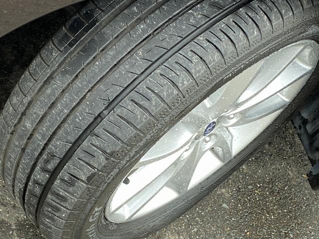 インプレッサG4 2.0iアイサイト 禁煙車 4WD 衝突被害軽減装置 ETC レーンアシスト レーダークルーズコントロール 社外ナビ【フルセグTV CD DVD Bluetooth】 バックカメラ シートヒーター付き電動ブラックレザーシート ヘッドライトウォッシャー 横滑り防止(21枚目)