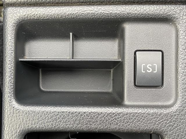 インプレッサG4 2.0iアイサイト 禁煙車 4WD 衝突被害軽減装置 ETC レーンアシスト レーダークルーズコントロール 社外ナビ【フルセグTV CD DVD Bluetooth】 バックカメラ シートヒーター付き電動ブラックレザーシート ヘッドライトウォッシャー 横滑り防止(41枚目)