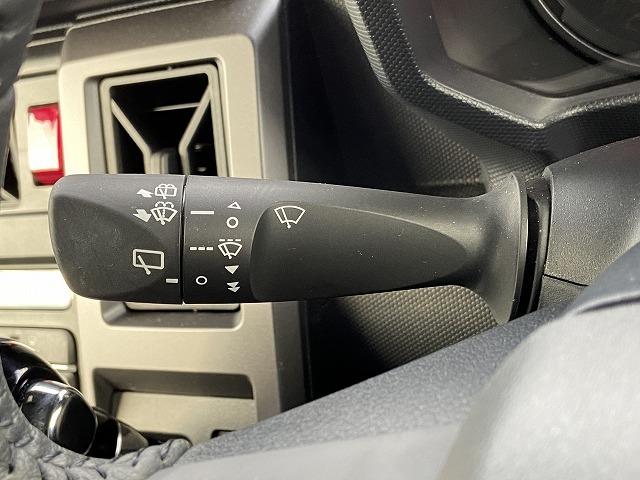 タフト G クロムベンチャー 禁煙 4WD バックカメラ ETC シートヒーター 7インチナビ【CD DVD フルセグTV Bluetooth】 サンルーフ コーナーセンサー レーンアシスト オートライト&オートハイビーム 横滑り防止装置 ステアリングリモコン(33枚目)