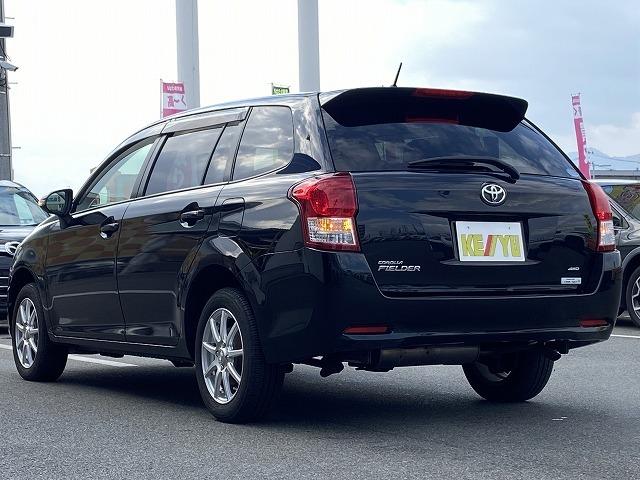 カローラフィールダー 1.5X 禁煙車 4WD ETC スペアキー有 純正7インチナビ【CD TV Bluetooth AUX】 8エアバック キーレスエントリー 社外15インチアルミホイール 横滑り防止装置 ヘッドライトレベライザー 記録簿 保証書 取扱説明書(14枚目)