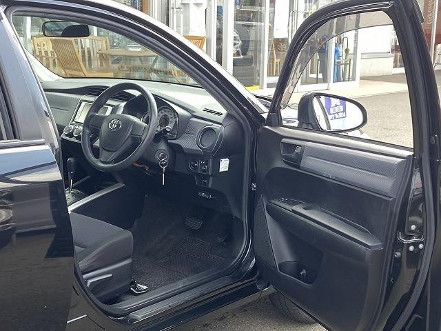 カローラフィールダー 1.5X 禁煙車 4WD ETC スペアキー有 純正7インチナビ【CD TV Bluetooth AUX】 8エアバック キーレスエントリー 社外15インチアルミホイール 横滑り防止装置 ヘッドライトレベライザー 記録簿 保証書 取扱説明書(16枚目)