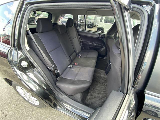 カローラフィールダー 1.5X 禁煙車 4WD ETC スペアキー有 純正7インチナビ【CD TV Bluetooth AUX】 8エアバック キーレスエントリー 社外15インチアルミホイール 横滑り防止装置 ヘッドライトレベライザー 記録簿 保証書 取扱説明書(19枚目)