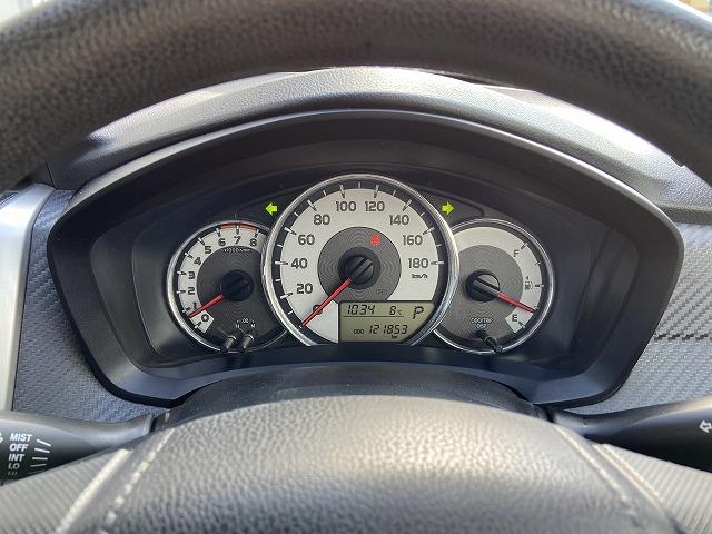 カローラフィールダー 1.5X 禁煙車 4WD ETC スペアキー有 純正7インチナビ【CD TV Bluetooth AUX】 8エアバック キーレスエントリー 社外15インチアルミホイール 横滑り防止装置 ヘッドライトレベライザー 記録簿 保証書 取扱説明書(37枚目)