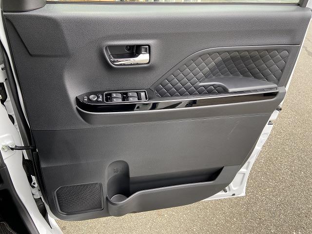 タント カスタムＲＳスタイルセレクション　４ＷＤ　禁煙車　ＥＴＣ　衝突被害軽減装置　全方位カメラ　両側電動スライドドア　コーナーセンサー　追従クルーズコントロール　レーンアシスト　ドライブレコーダー　シートヒーター　ＤＶＤ＆フルセグＴＶ＆Ｂｌｕｅｔｏｏｔｈ　ターボ（41枚目）