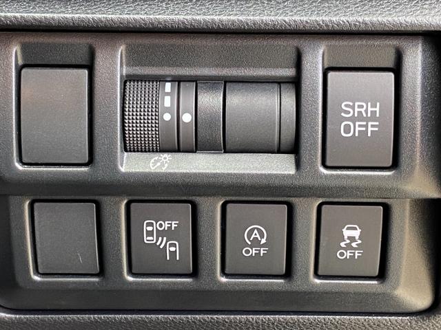 インプレッサＧ４ １．６ｉ－Ｌ　アイサイト　Ｓスタイル　４ＷＤ　禁煙車　ＥＴＣ　衝突被害軽減装置　レーンアシスト　レーダークルーズコントロール　コーナーセンサー　バックカメラ　サイドカメラ　ブラインドスポットモニター　純正ナビ【ＣＤ　ＤＶＤ　フルセグＴＶ　Ｂｌｕｅｔｏｏｔｈ】（8枚目）