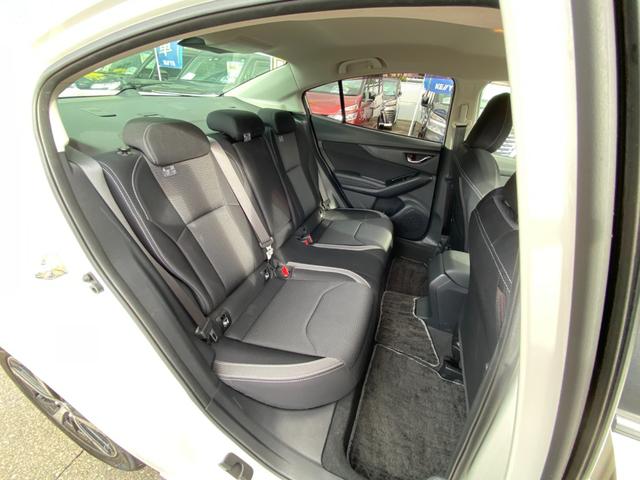 インプレッサＧ４ １．６ｉ－Ｌ　アイサイト　Ｓスタイル　４ＷＤ　禁煙車　ＥＴＣ　衝突被害軽減装置　レーンアシスト　レーダークルーズコントロール　コーナーセンサー　バックカメラ　サイドカメラ　ブラインドスポットモニター　純正ナビ【ＣＤ　ＤＶＤ　フルセグＴＶ　Ｂｌｕｅｔｏｏｔｈ】（18枚目）