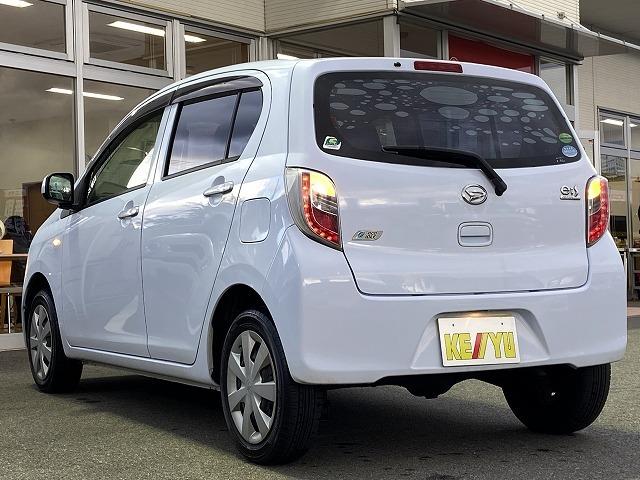 ミライース Ｘｆ　【禁煙車】　　【４ＷＤ】　ＣＤオーディオ＆ＡＵＸ　キーレスエントリー　ヘッドライトレベライザー　電動格納ミラー　エアバック　ＡＢＳ　アイドリングストップ（10枚目）