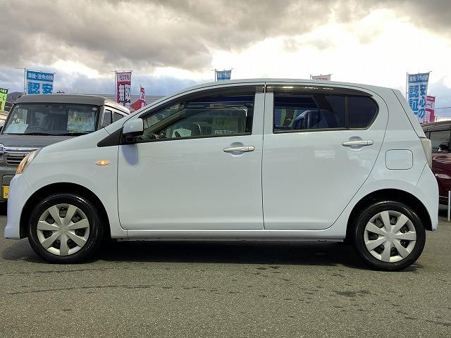 ミライース Ｘｆ　【禁煙車】　　【４ＷＤ】　ＣＤオーディオ＆ＡＵＸ　キーレスエントリー　ヘッドライトレベライザー　電動格納ミラー　エアバック　ＡＢＳ　アイドリングストップ（11枚目）