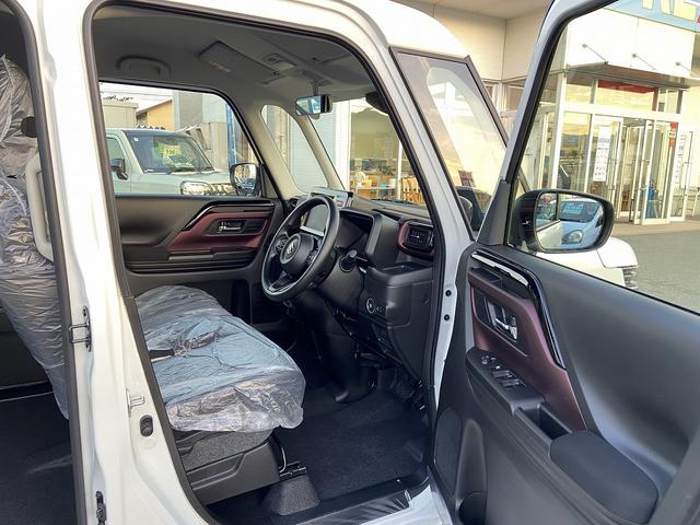 スペーシアカスタム ハイブリッドGS 届け出済み未使用車 新品ナビ取り付け 両側スライドドア/助手席側電動 フロント両席シートヒーター コーナーセンサー レーダークルーズコントロール レーンアシスト オートLEDライト&オートハイビーム 【CD DVD フルセグTV】(19枚目)