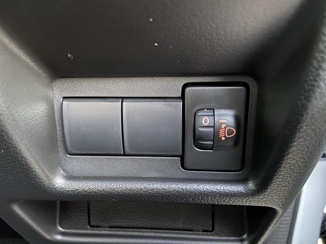 スペーシアカスタム ハイブリッドGS 届け出済み未使用車 新品ナビ取り付け 両側スライドドア/助手席側電動 フロント両席シートヒーター コーナーセンサー レーダークルーズコントロール レーンアシスト オートLEDライト&オートハイビーム 【CD DVD フルセグTV】(39枚目)