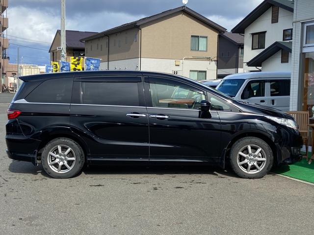 オデッセイ G 禁煙車 4WD 両側電動スライドドア ビルトインETC 衝突被害軽減装置 クルーズコントロール 純正ナビ【CD DVD Bluetooth】 LEDヘッドライト&オートライト&フォグランプ バックカメラ 横滑り防止装置 ステアリングリモコン スマートキー(9枚目)