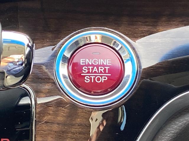 オデッセイ G 禁煙車 4WD 両側電動スライドドア ビルトインETC 衝突被害軽減装置 クルーズコントロール 純正ナビ【CD DVD Bluetooth】 LEDヘッドライト&オートライト&フォグランプ バックカメラ 横滑り防止装置 ステアリングリモコン スマートキー(33枚目)