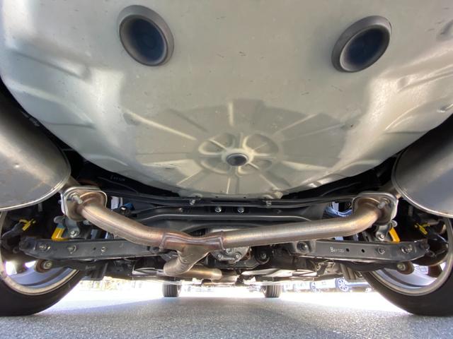 WRX S4 2.0GT-Sアイサイト 禁煙車 4WD パドルシフト 衝突被害軽減装置 レーンアシスト レーダークルーズコントロール 電動ハーフレザーシート 7インチナビ【DVD フルセグTV Bluetooth】 ドライブレコーダー ビルトインETC 横滑り防止装置(8枚目)