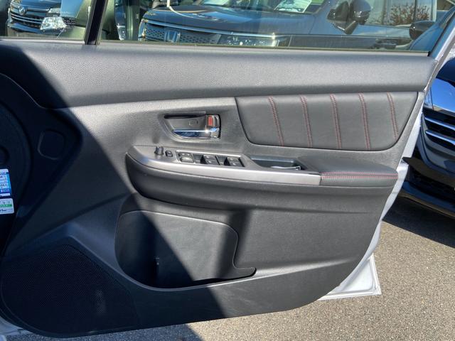 WRX S4 2.0GT-Sアイサイト 禁煙車 4WD パドルシフト 衝突被害軽減装置 レーンアシスト レーダークルーズコントロール 電動ハーフレザーシート 7インチナビ【DVD フルセグTV Bluetooth】 ドライブレコーダー ビルトインETC 横滑り防止装置(48枚目)