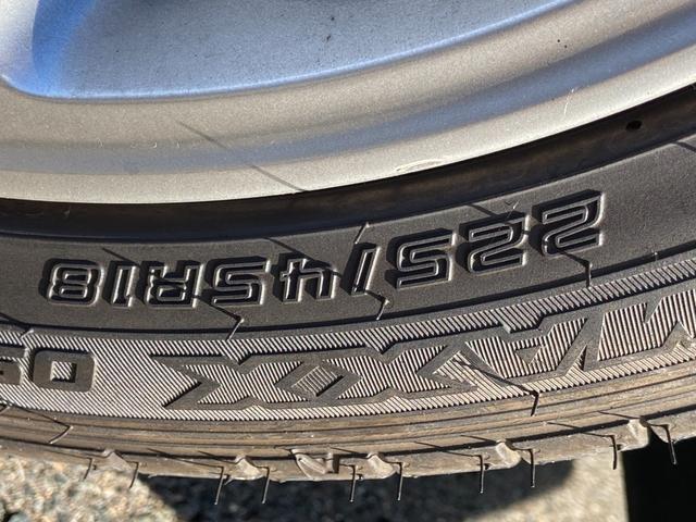 WRX S4 2.0GT-Sアイサイト 禁煙車 4WD パドルシフト 衝突被害軽減装置 レーンアシスト レーダークルーズコントロール 電動ハーフレザーシート 7インチナビ【DVD フルセグTV Bluetooth】 ドライブレコーダー ビルトインETC 横滑り防止装置(53枚目)