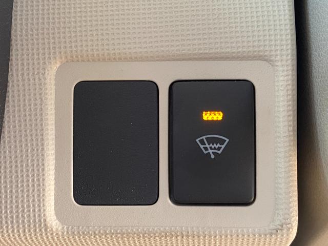 公的機関「（財）日本自動車査定協会」の基準を採用。日本オートオークション協議会「走行距離管理システム」で距離に不正がないかもチェック済です。専門業者によるルームクリーニング実施。