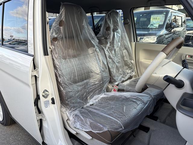 アルトラパンLC L 届け出済み未使用車 レーンアシスト コーナーセンサー バックアイカメラ付きディスプレイオーディオ【USB Bluetooth】 ハーフレザーシート&シートヒーター 衝突被害軽減装置 横滑り防止装置 ステアリングリモコン アイドリングストップ 保証書(19枚目)