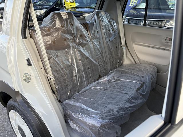 アルトラパンLC L 届け出済み未使用車 レーンアシスト コーナーセンサー バックアイカメラ付きディスプレイオーディオ【USB Bluetooth】 ハーフレザーシート&シートヒーター 衝突被害軽減装置 横滑り防止装置 ステアリングリモコン アイドリングストップ 保証書(21枚目)