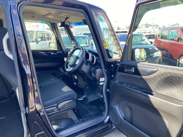 N-BOXカスタム G SSパッケージ 禁煙車 4WD 両側電動スライドドア 衝突被害軽減装置 シートヒーター パナソニック社製ナビ【CD DVD フルセグTV ブルーレイ視聴 Bluetooth ミュージックサーバー】 バックカメラ ステアリングリモコン オートライト(16枚目)