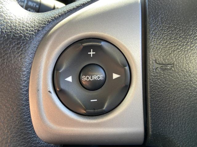 N-BOXカスタム G SSパッケージ 禁煙車 4WD 両側電動スライドドア 衝突被害軽減装置 シートヒーター パナソニック社製ナビ【CD DVD フルセグTV ブルーレイ視聴 Bluetooth ミュージックサーバー】 バックカメラ ステアリングリモコン オートライト(33枚目)