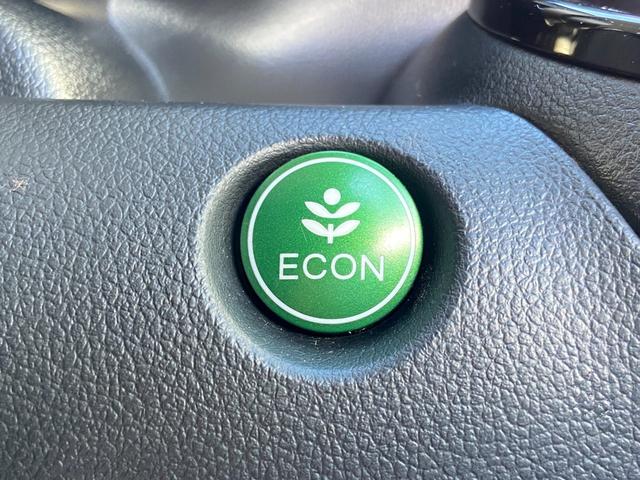 N-BOXカスタム G SSパッケージ 禁煙車 4WD 両側電動スライドドア 衝突被害軽減装置 シートヒーター パナソニック社製ナビ【CD DVD フルセグTV ブルーレイ視聴 Bluetooth ミュージックサーバー】 バックカメラ ステアリングリモコン オートライト(42枚目)