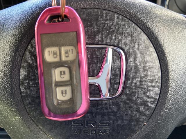 N-BOXカスタム G SSパッケージ 禁煙車 4WD 両側電動スライドドア 衝突被害軽減装置 シートヒーター パナソニック社製ナビ【CD DVD フルセグTV ブルーレイ視聴 Bluetooth ミュージックサーバー】 バックカメラ ステアリングリモコン オートライト(45枚目)