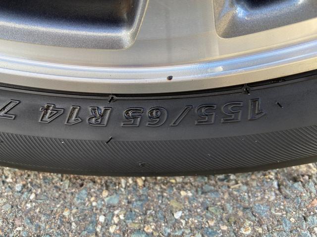 N-BOXカスタム G SSパッケージ 禁煙車 4WD 両側電動スライドドア 衝突被害軽減装置 シートヒーター パナソニック社製ナビ【CD DVD フルセグTV ブルーレイ視聴 Bluetooth ミュージックサーバー】 バックカメラ ステアリングリモコン オートライト(52枚目)