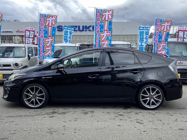 プリウス Sツーリングセレクション・G’s 禁煙車 横滑り防止装置 アルパイン製9インチナビ【CD DVD フルセグTV Bluetooth】 バックカメラ HIDヘッドライト&オートライト&フォグランプ ビルトインETC ステアリングリモコン スマートキー&スペア(14枚目)