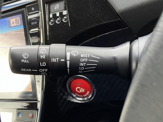 プリウス Sツーリングセレクション・G’s 禁煙車 横滑り防止装置 アルパイン製9インチナビ【CD DVD フルセグTV Bluetooth】 バックカメラ HIDヘッドライト&オートライト&フォグランプ ビルトインETC ステアリングリモコン スマートキー&スペア(32枚目)