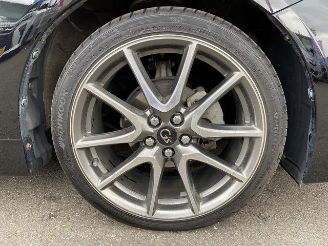 プリウス Sツーリングセレクション・G’s 禁煙車 横滑り防止装置 アルパイン製9インチナビ【CD DVD フルセグTV Bluetooth】 バックカメラ HIDヘッドライト&オートライト&フォグランプ ビルトインETC ステアリングリモコン スマートキー&スペア(49枚目)