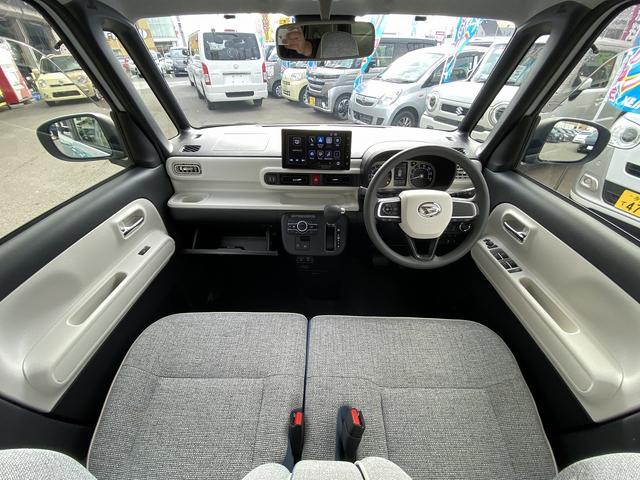 ムーヴキャンバス ストライプスＧ　禁煙車　４ＷＤ　両側電動スライドドア　衝突被害軽減装置　レーンアシスト　コーナーセンサー　９インチディスプレイオーディオ【フルセグＴＶ　Ｂｌｕｅｔｏｏｔｈ　ＵＳＢ】バックカメラ　シートヒーター　スペアキー　オートブレーキホールド　ＴＲＣ（5枚目）