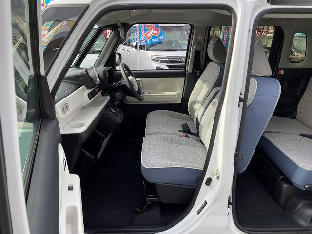 ムーヴキャンバス ストライプスＧ　禁煙車　４ＷＤ　両側電動スライドドア　衝突被害軽減装置　レーンアシスト　コーナーセンサー　９インチディスプレイオーディオ【フルセグＴＶ　Ｂｌｕｅｔｏｏｔｈ　ＵＳＢ】バックカメラ　シートヒーター　スペアキー　オートブレーキホールド　ＴＲＣ（22枚目）