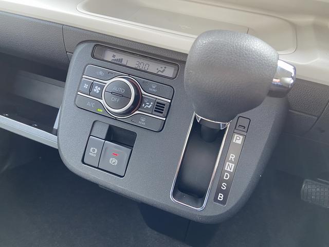 ムーヴキャンバス ストライプスＧ　禁煙車　４ＷＤ　両側電動スライドドア　衝突被害軽減装置　レーンアシスト　コーナーセンサー　９インチディスプレイオーディオ【フルセグＴＶ　Ｂｌｕｅｔｏｏｔｈ　ＵＳＢ】バックカメラ　シートヒーター　スペアキー　オートブレーキホールド　ＴＲＣ（29枚目）